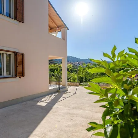 Apartment Horvat *